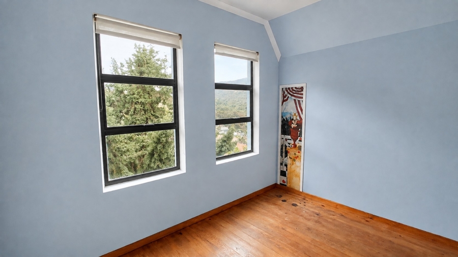 To Let 2 Bedroom Property for Rent in Glencairn Western Cape